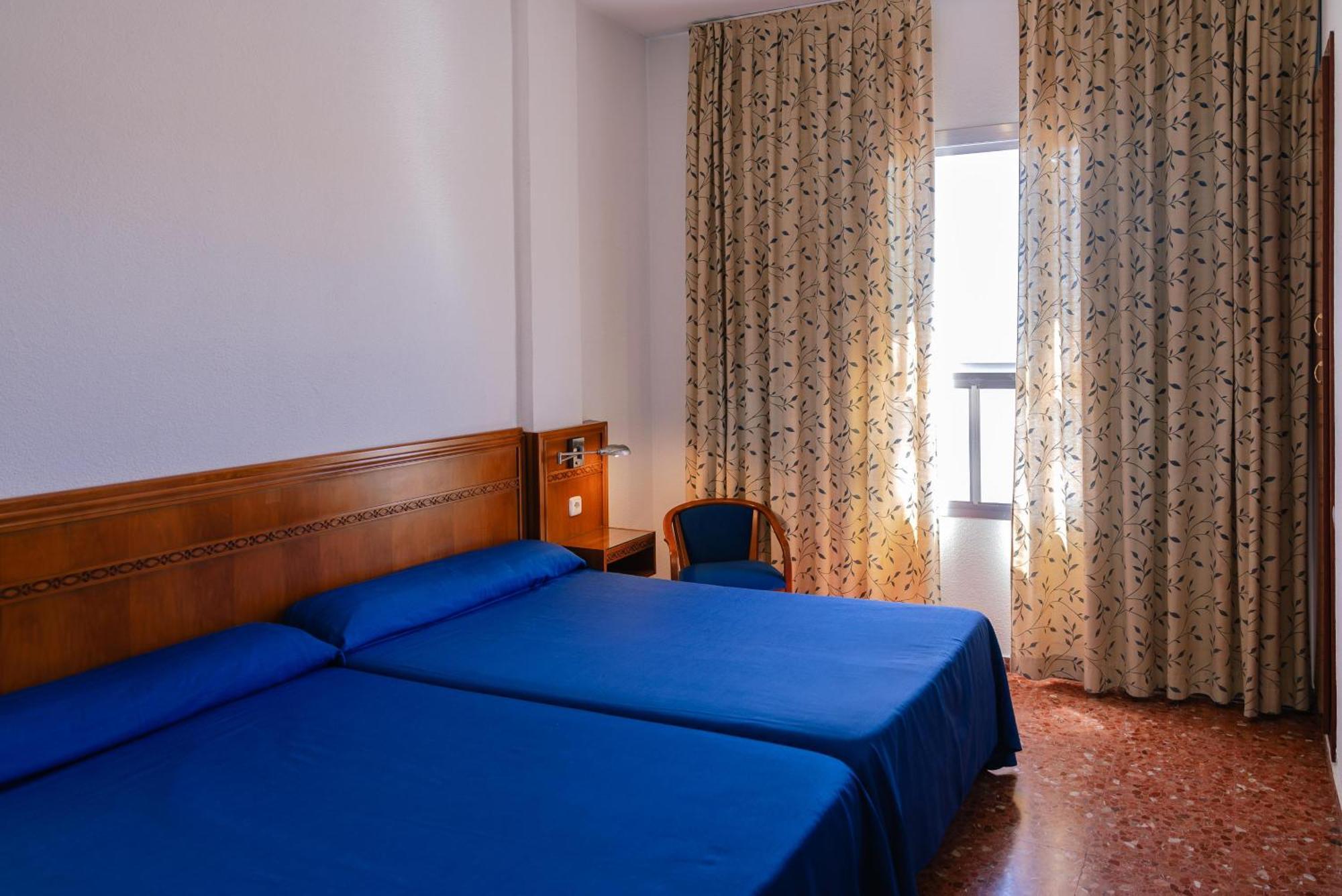 Port Europa Hotel Calpe Exterior photo